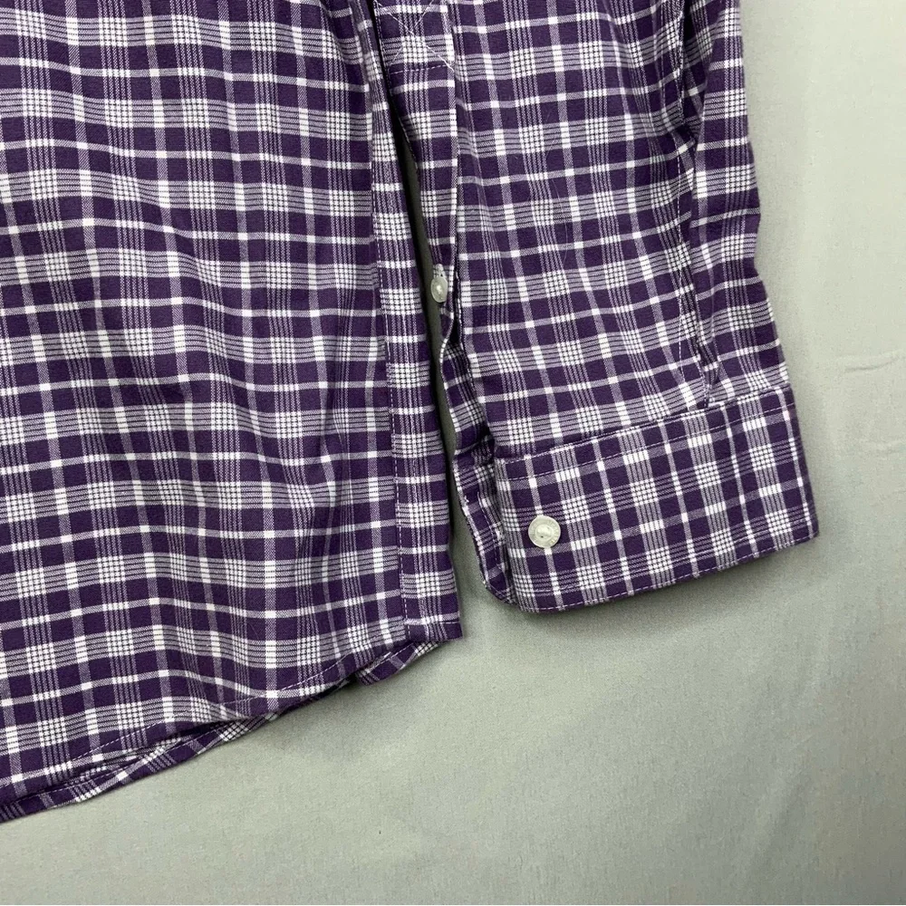 L.L. Bean Men's Purple Checkered Slightly Fitted Button Down Shirt. Size XL-Reg.